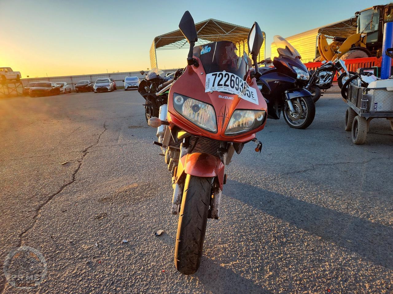 2003 SUZUKI SV650 — фото 2