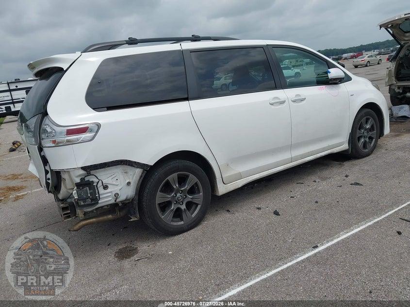 2020 TOYOTA SIENNA SE PREMIUM — фото 4