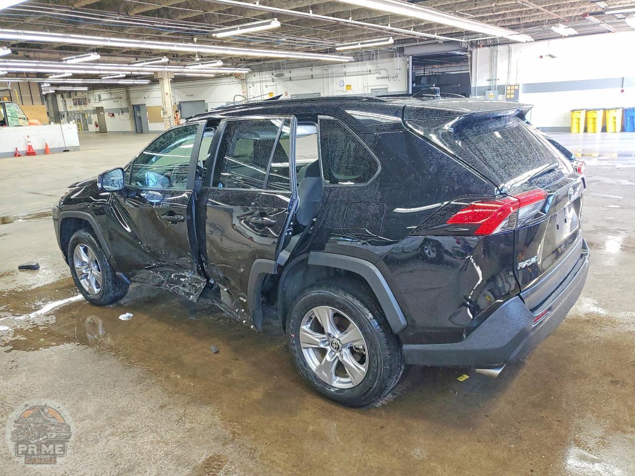 2025 TOYOTA RAV4 — фото 4