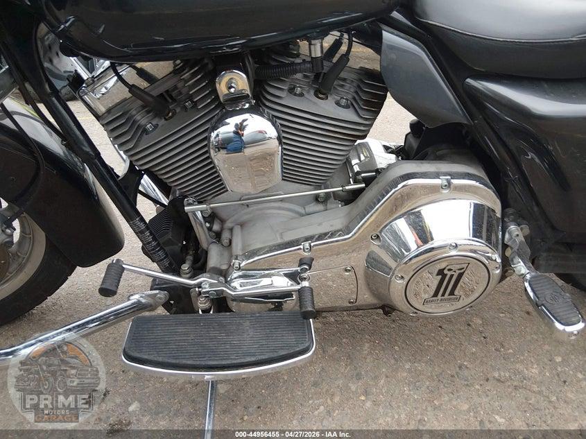 2006 HARLEY-DAVIDSON FLTRI (ROAD GLIDE) — фото 9