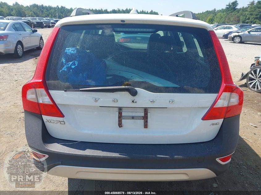 2011 VOLVO XC70 3.2L — фото 17