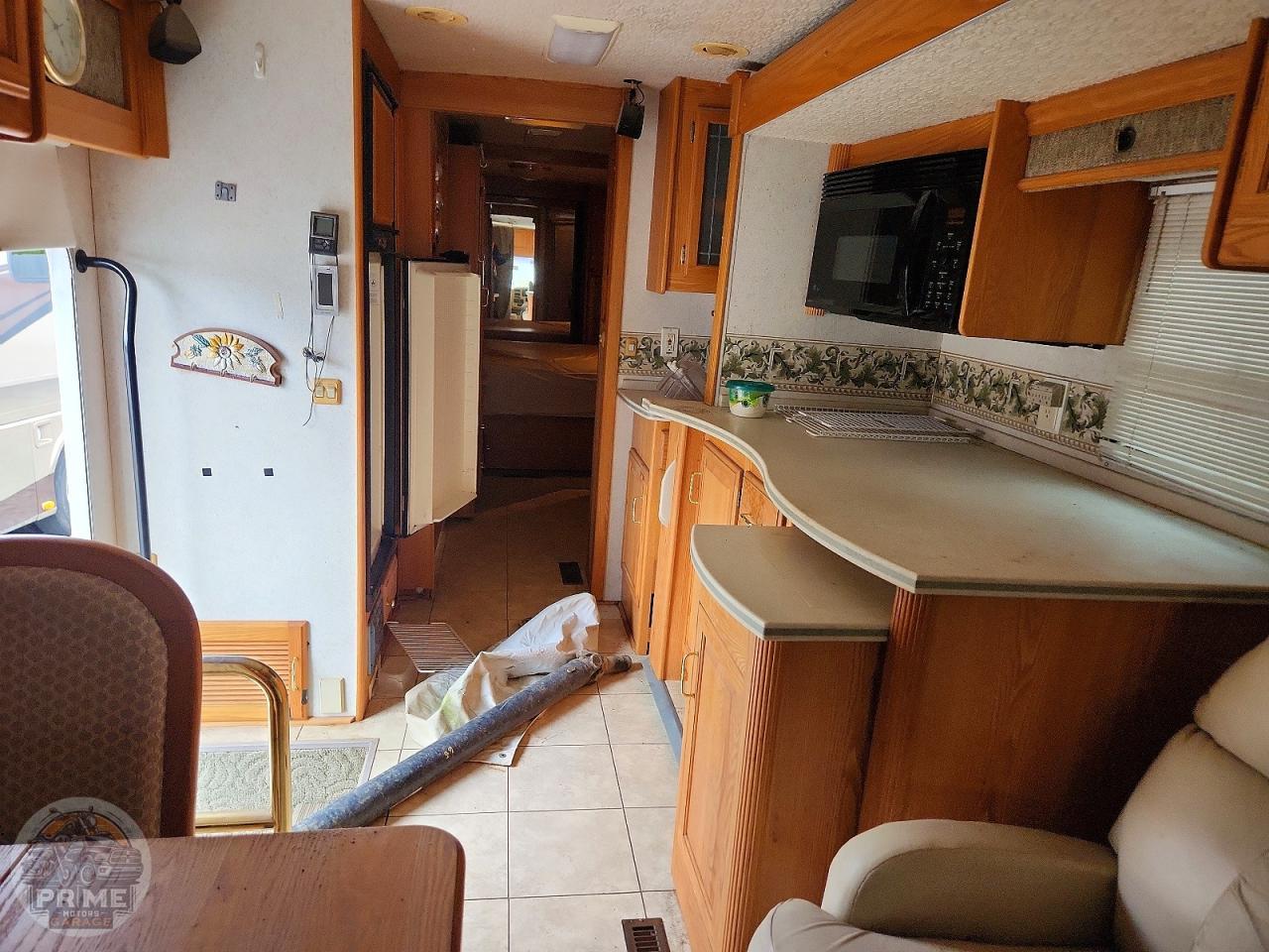 2003 WORKHORSE MOTORHOME — фото 12