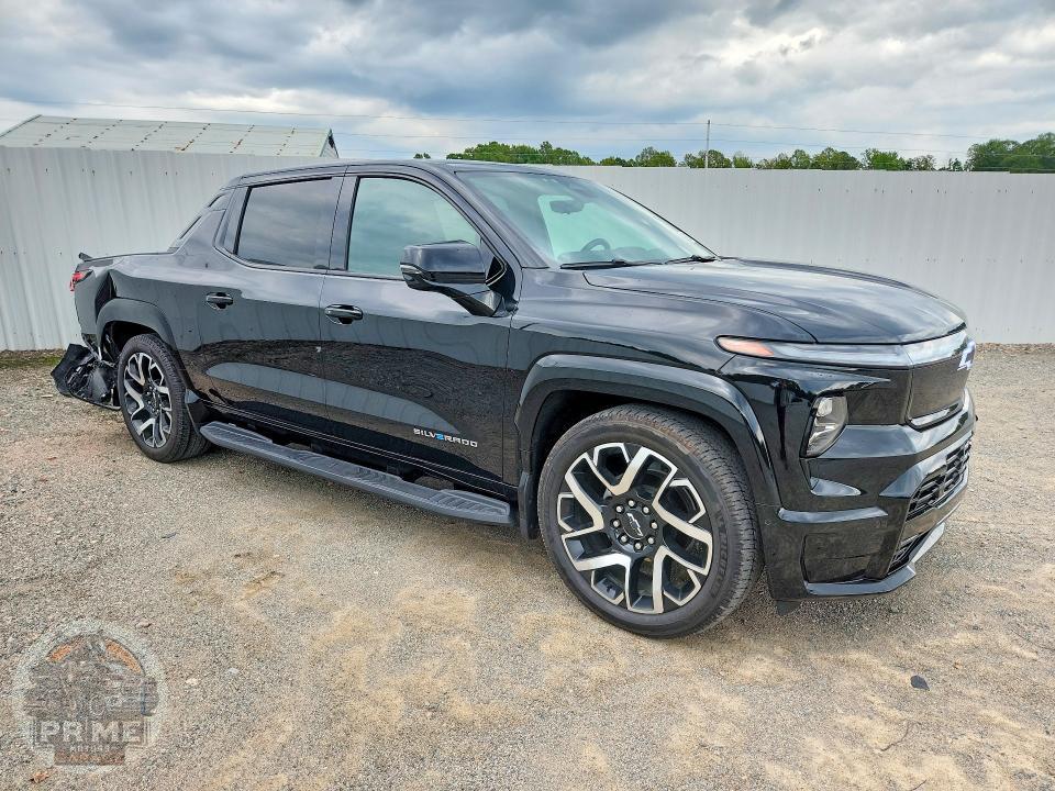 2025 CHEVROLET SILVERADO — фото 4