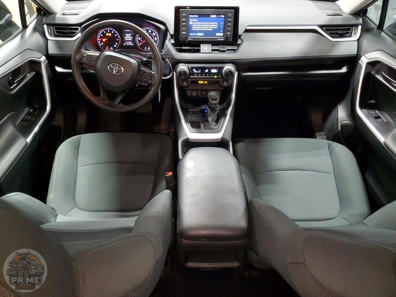 2021 TOYOTA RAV4 — фото 8
