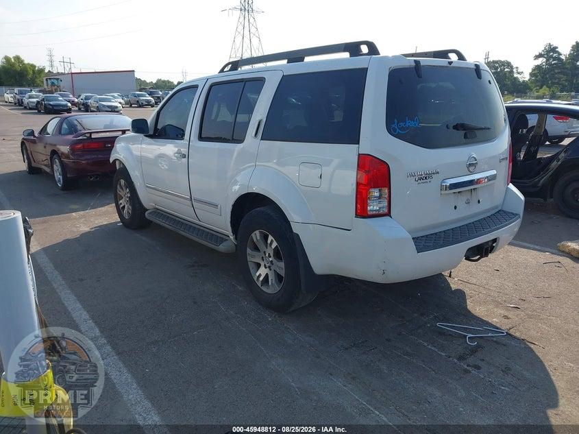 2011 NISSAN PATHFINDER SILVER — фото 3