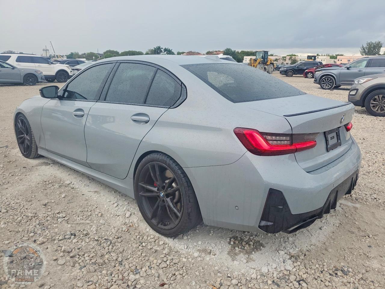2024 BMW 3 SERIES — фото 2