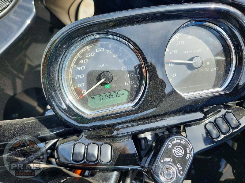 2019 HARLEY-DAVIDSON FLTRXS (ROAD GLIDE SPECIAL) — фото 7