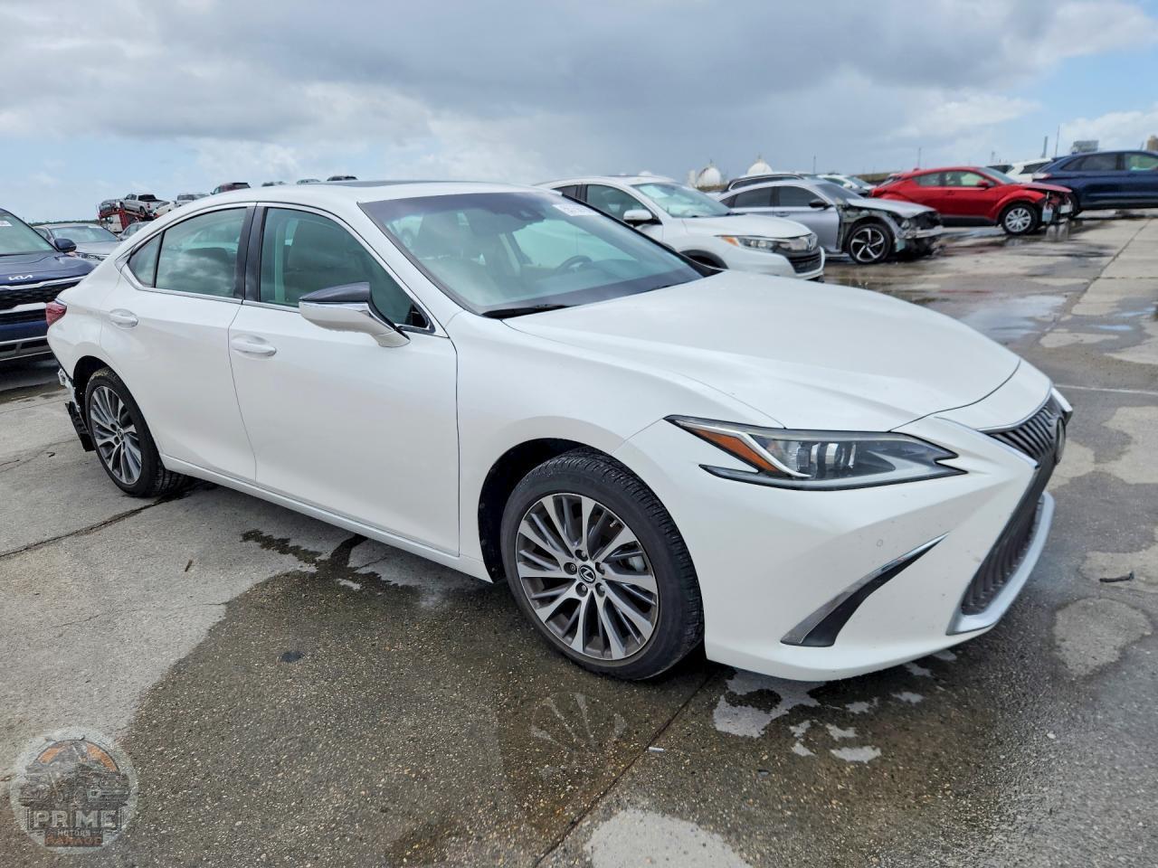 2020 LEXUS ES — фото 4