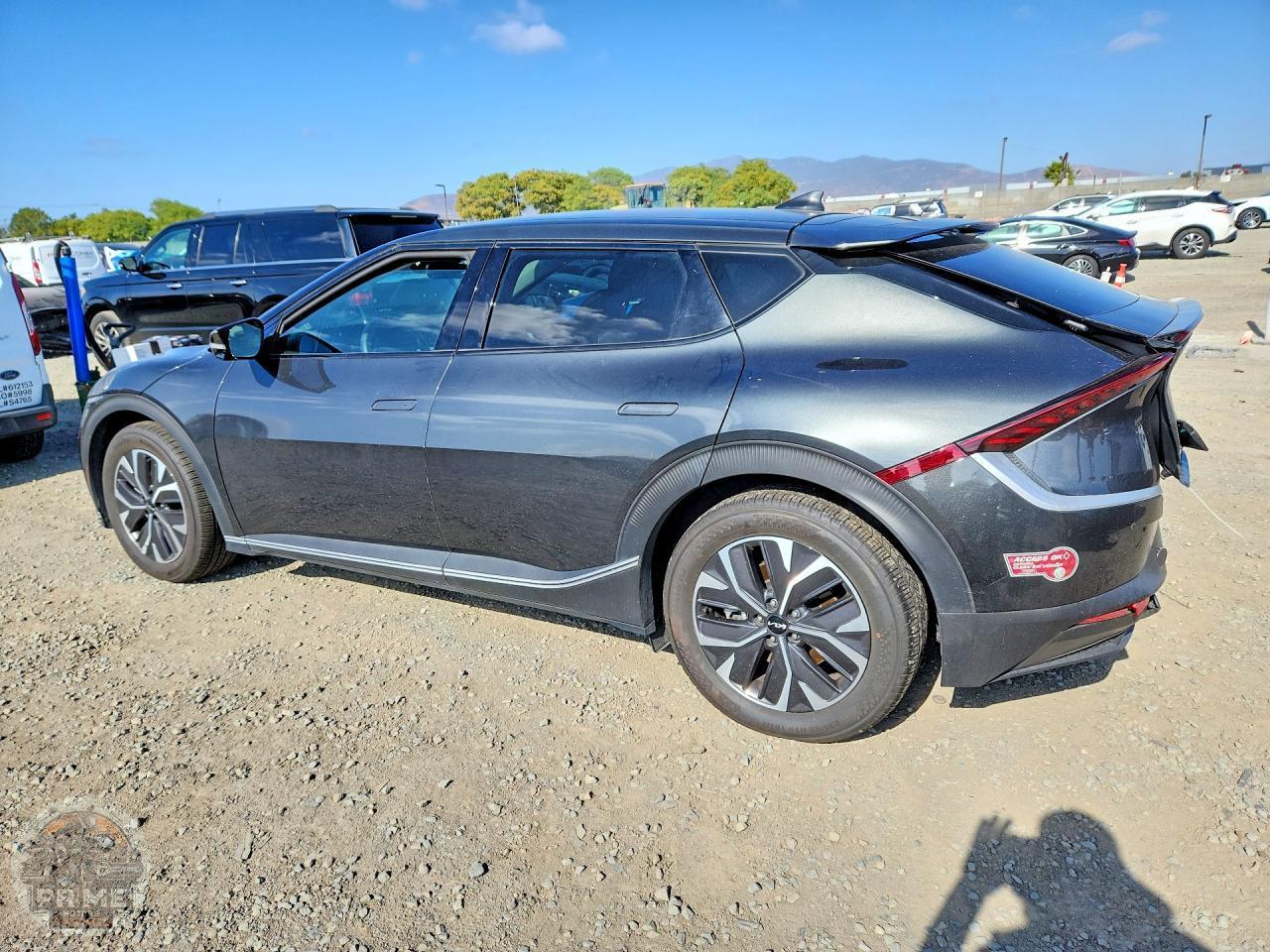 2024 KIA EV6 — фото 2