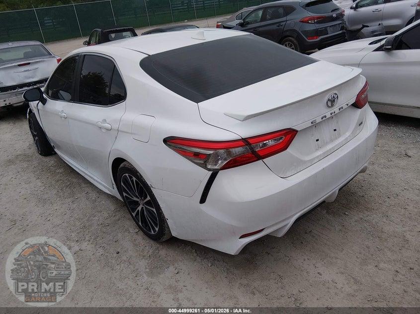 2019 TOYOTA CAMRY SE — фото 3