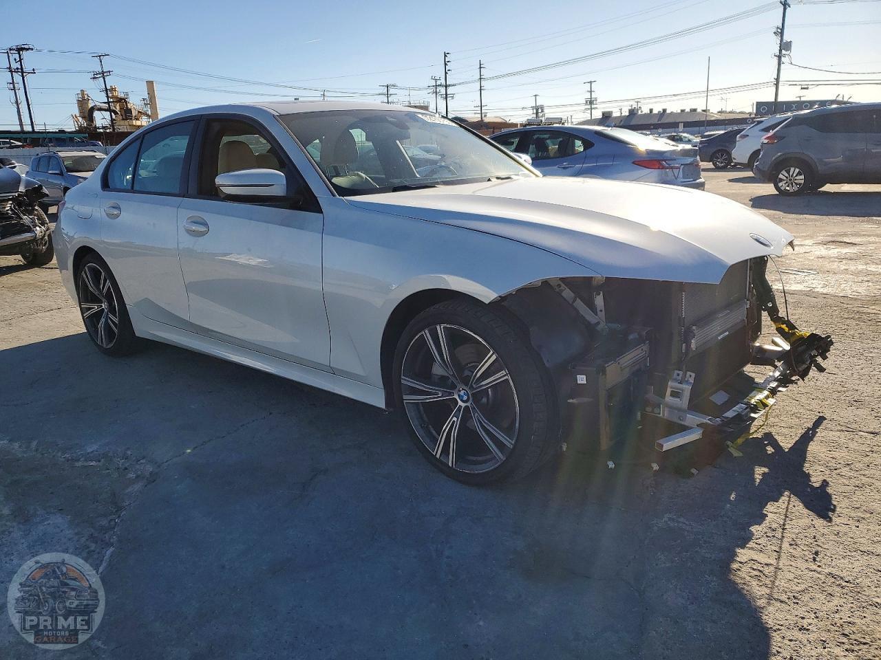 2023 BMW 3 SERIES — фото 4