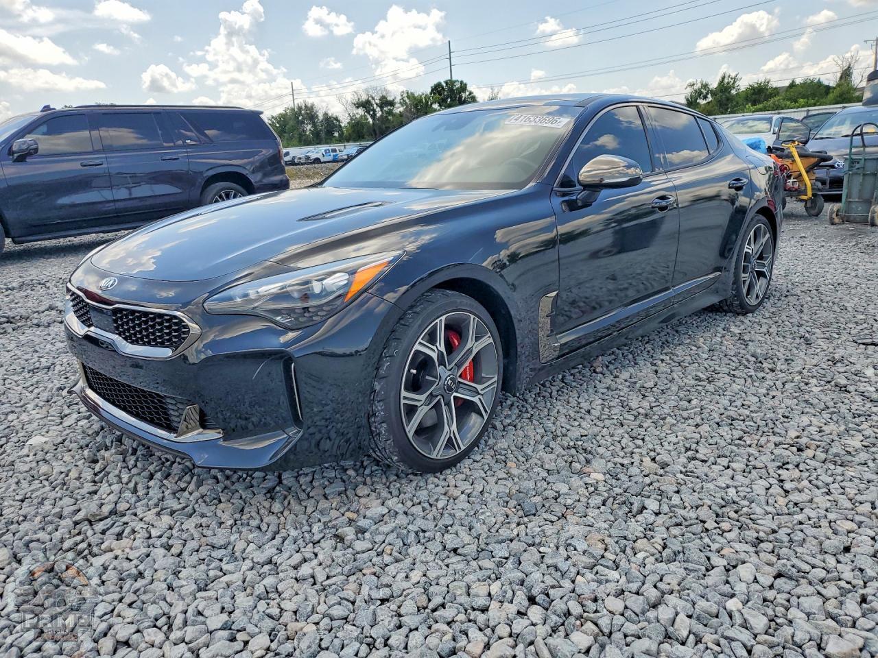2020 KIA STINGER — фото 1