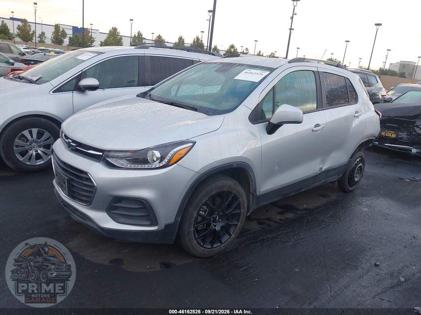 2022 CHEVROLET TRAX AWD LT — фото 2
