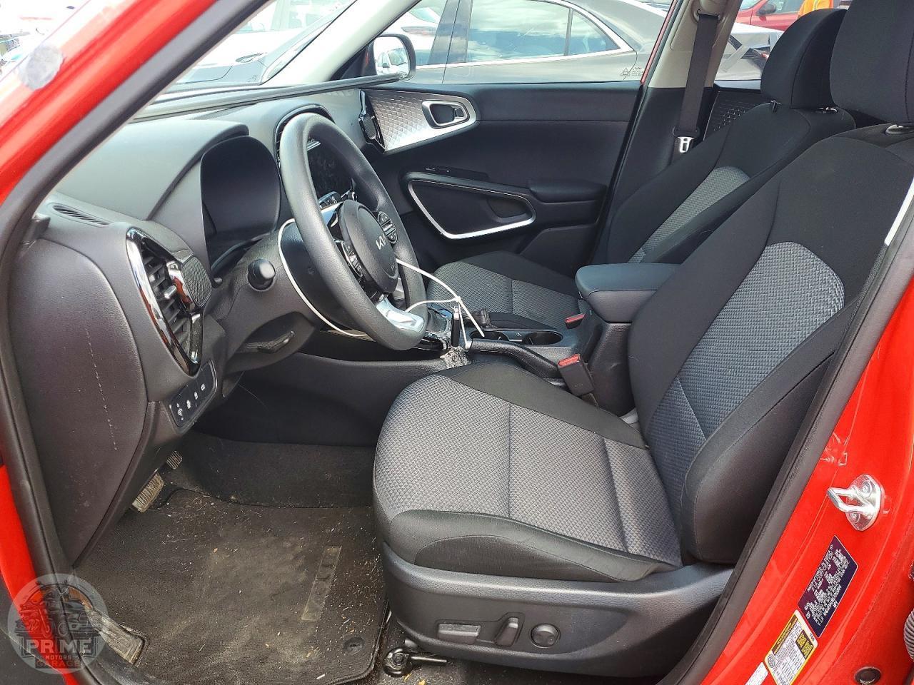 2025 KIA SOUL — фото 7