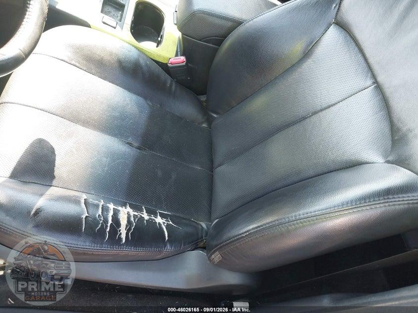 2012 SUBARU OUTBACK 3.6R LIMITED — фото 13