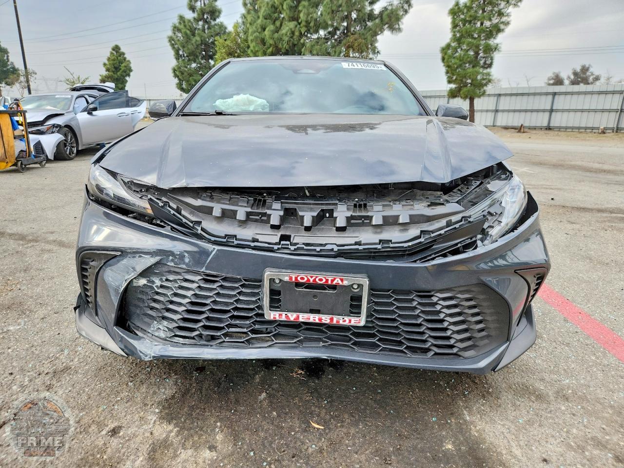 2025 TOYOTA CAMRY — фото 5
