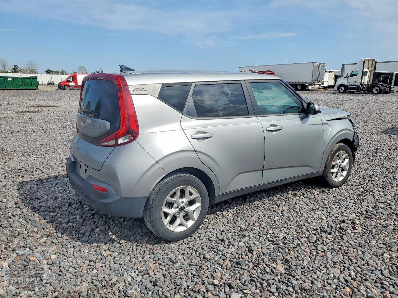 2022 KIA SOUL — фото 3