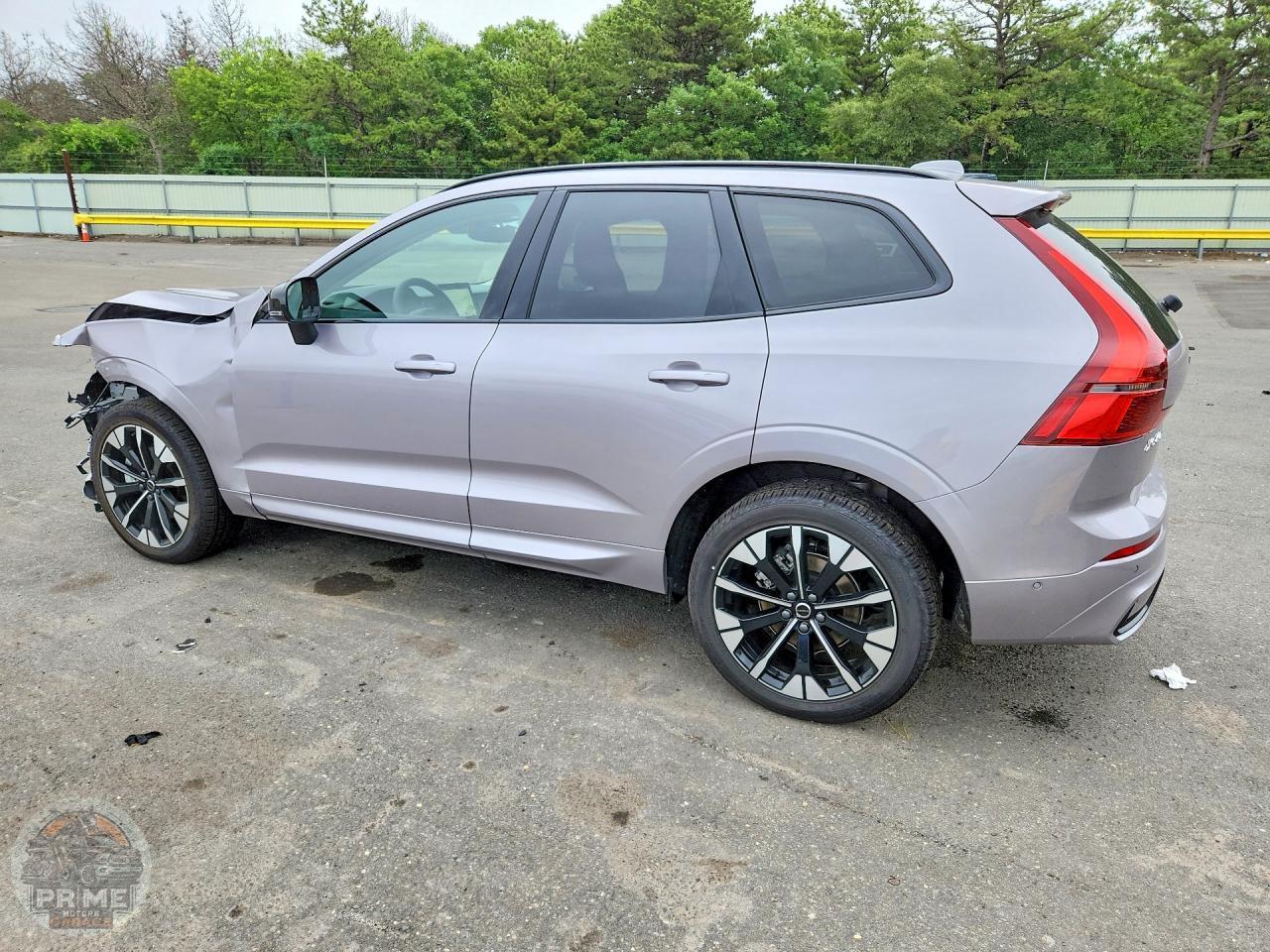 2026 VOLVO XC60 — фото 3
