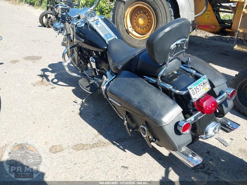 2006 HARLEY-DAVIDSON FLHRCI (ROAD KING CLASSIC) — фото 3