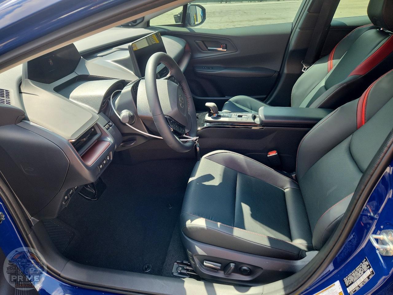 2026 TOYOTA PRIUS — фото 7