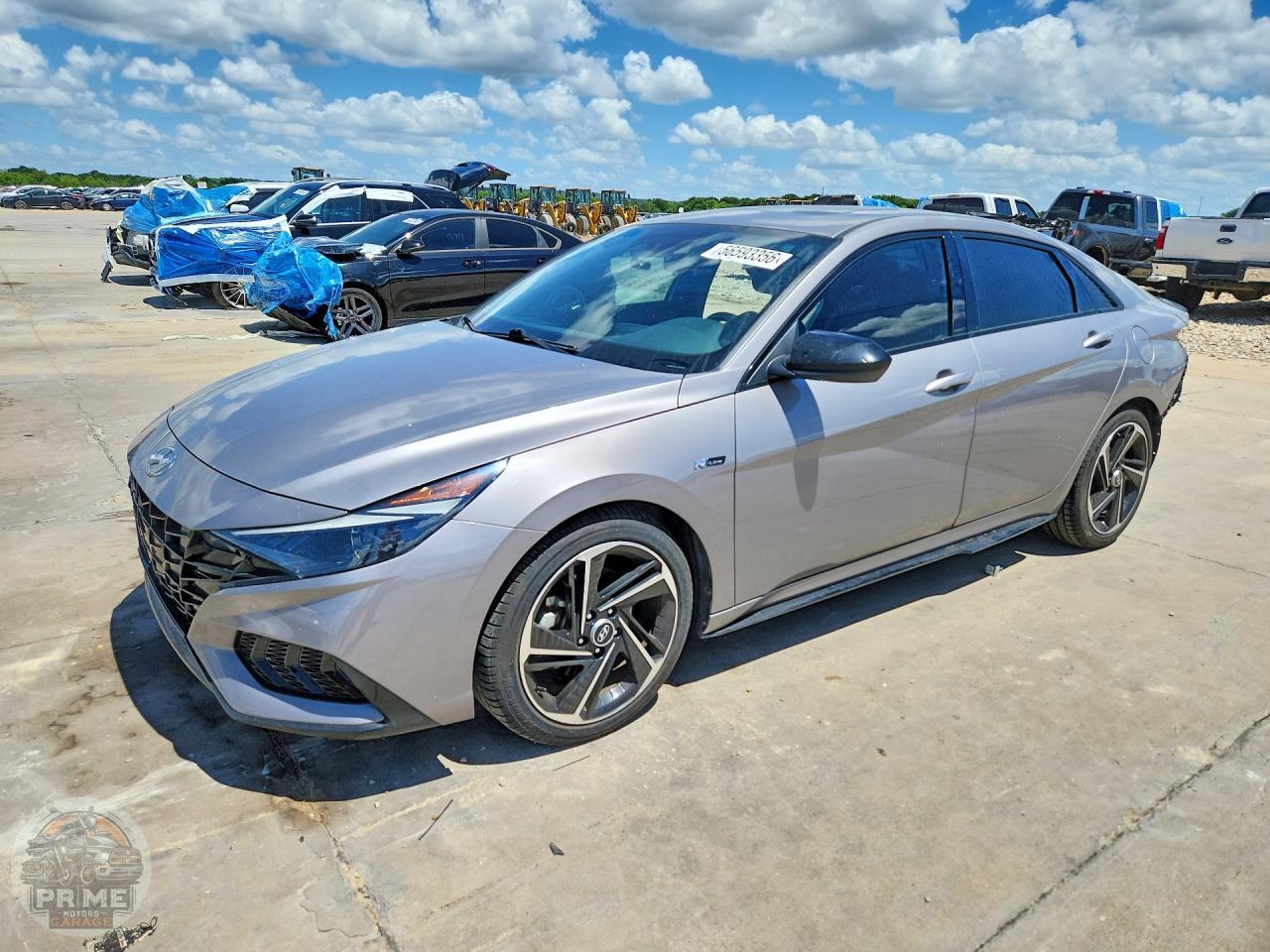 2023 HYUNDAI ELANTRA — фото 1