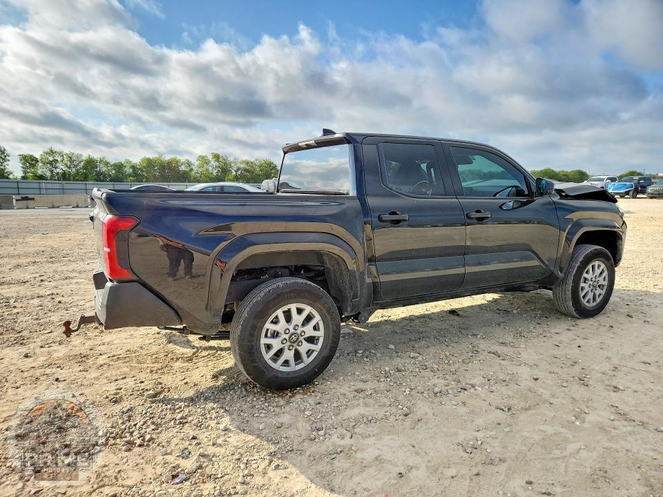 2026 TOYOTA TACOMA — фото 3
