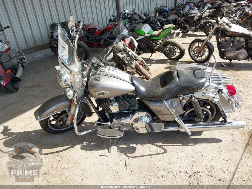 2016 HARLEY-DAVIDSON FLHR (ROAD KING) ROAD KING — фото 13