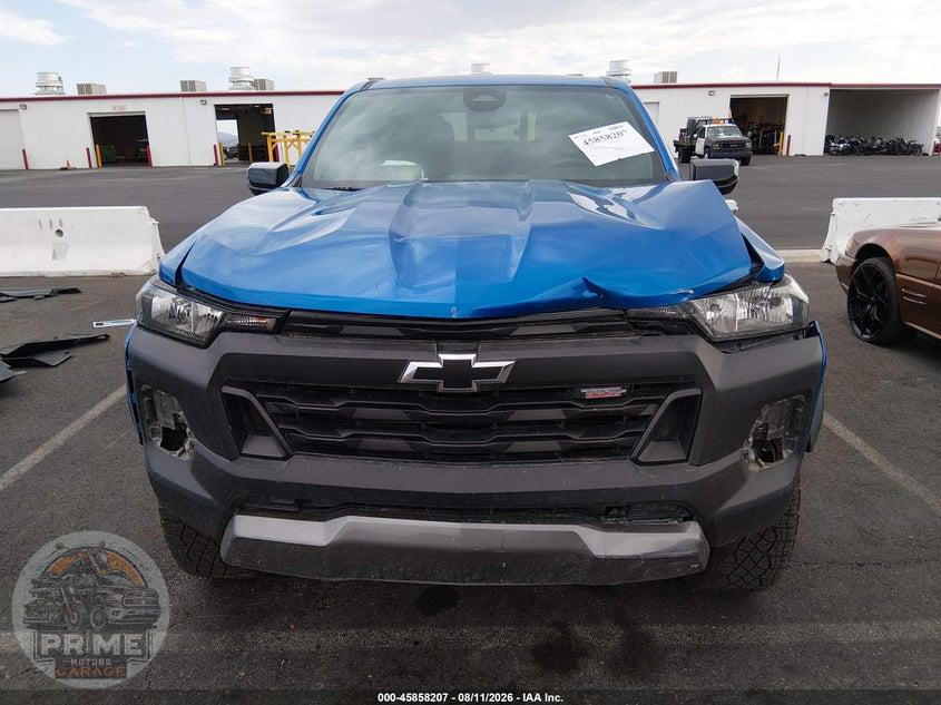 2024 CHEVROLET COLORADO 4WD TRAIL BOSS — фото 13
