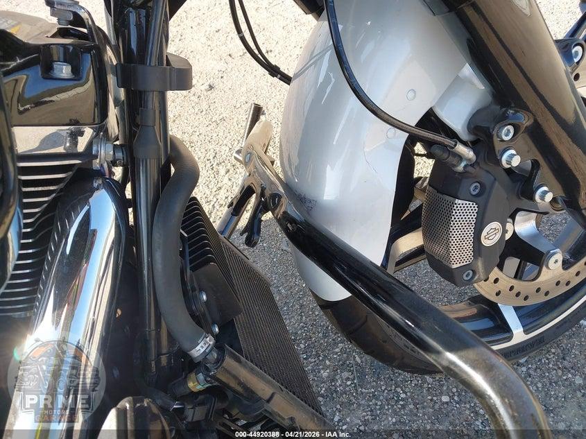 2024 HARLEY-DAVIDSON FLTRX (ROAD GLIDE, ROAD GLIDE CUSTOM) — фото 18