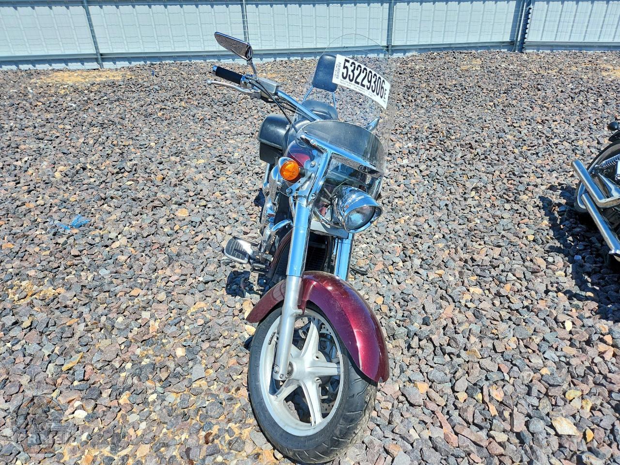 2011 HONDA VT1300 — фото 2