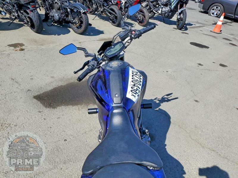 2015 YAMAHA FZ07 — фото 6