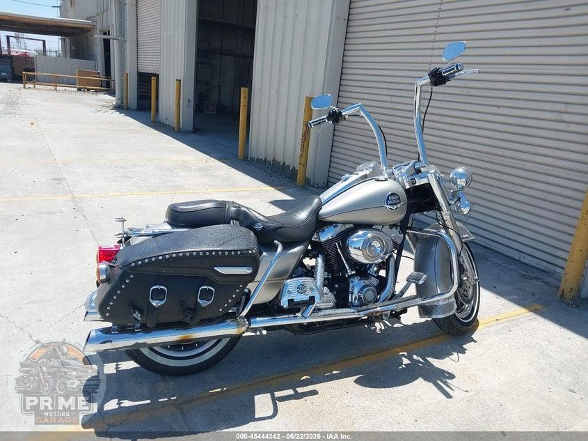 2008 HARLEY-DAVIDSON FLHRC (ROAD KING CLASSIC) — фото 4