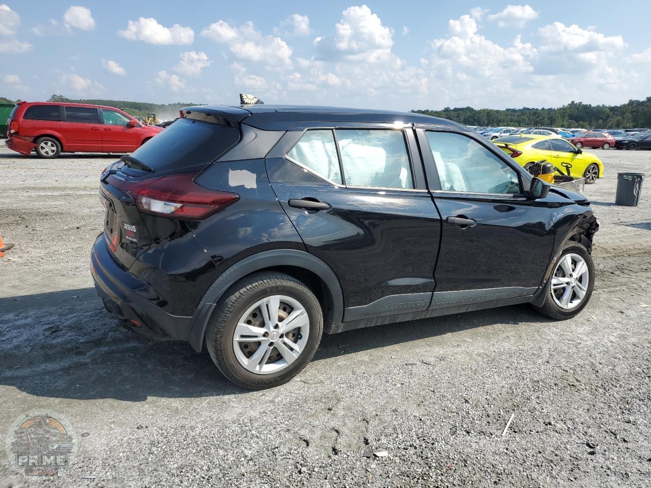 2021 NISSAN KICKS — фото 3