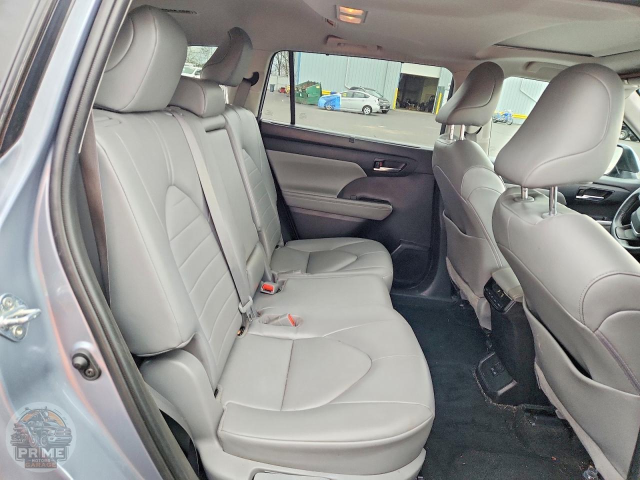 2022 TOYOTA HIGHLANDER — фото 11