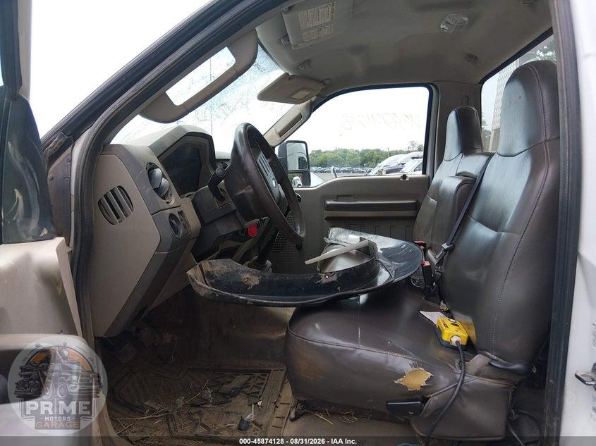 2010 FORD F-350 CHASSIS XL/XLT — фото 5