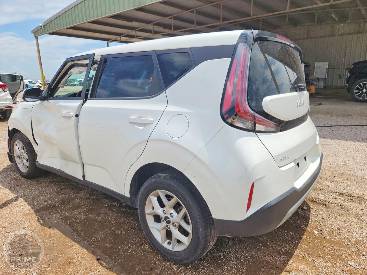 2025 KIA SOUL — фото 2