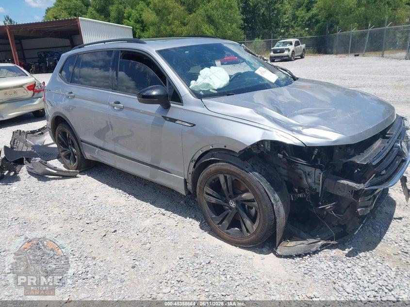 2023 VOLKSWAGEN TIGUAN 2.0T SE R-LINE BLACK — фото 1