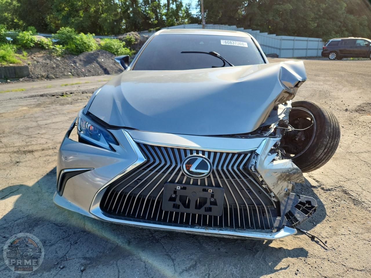 2020 LEXUS ES — фото 5