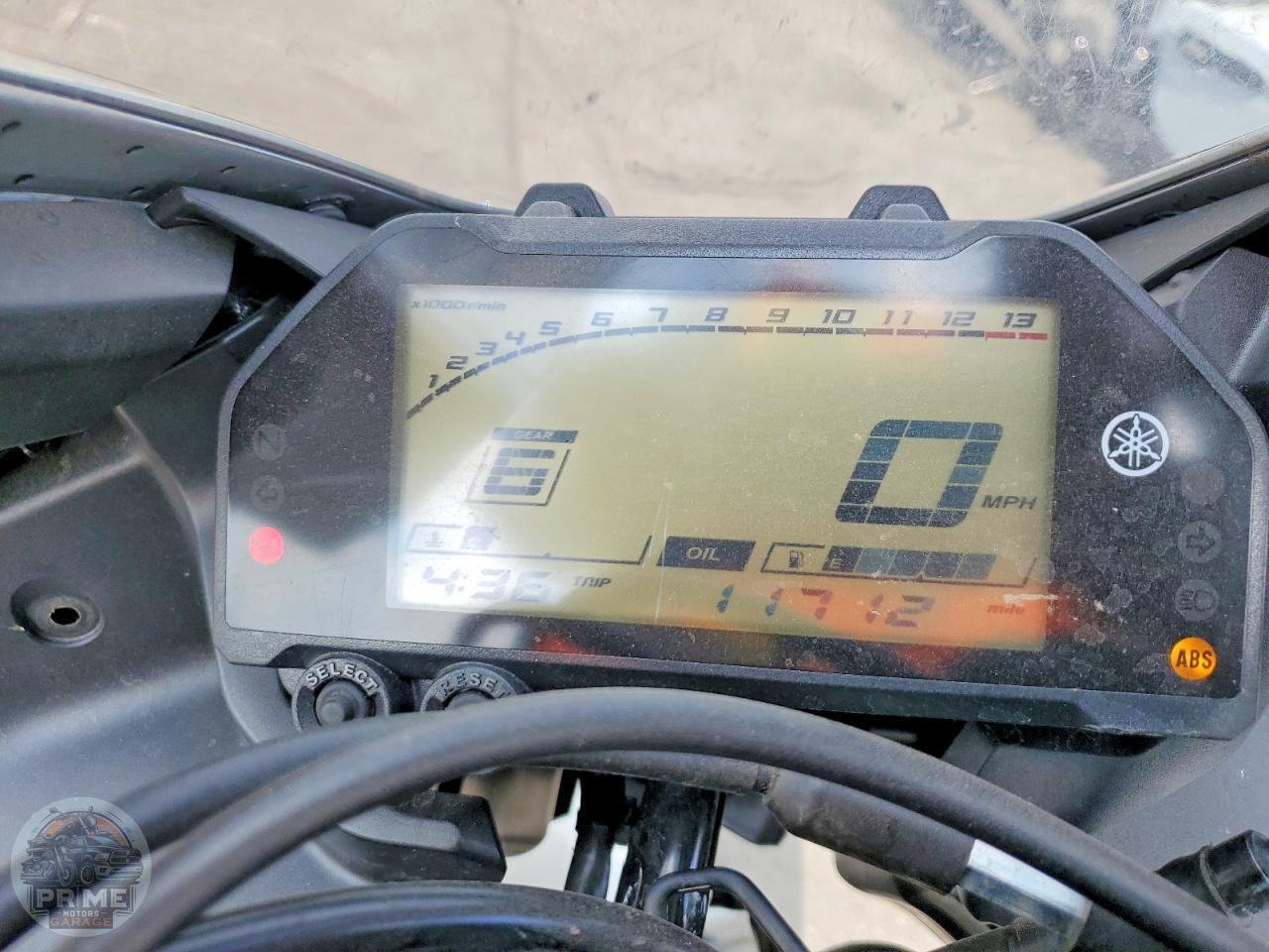 2024 YAMAHA YZFR3 — фото 7