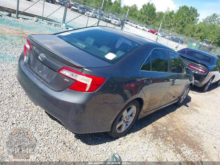 2014 TOYOTA CAMRY SE — фото 4