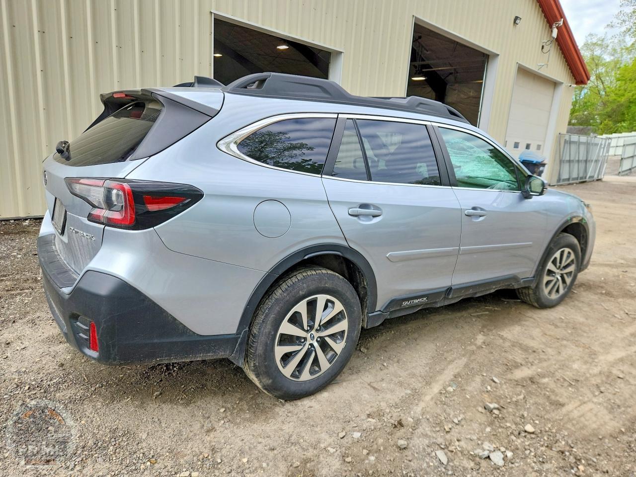 2022 SUBARU OUTBACK — фото 3