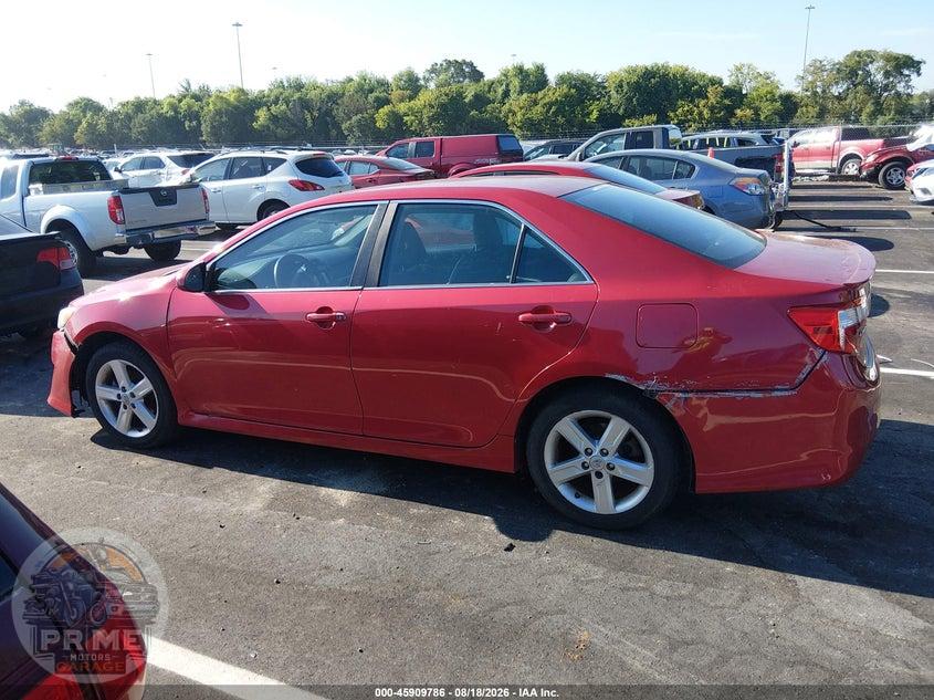 2013 TOYOTA CAMRY SE — фото 14