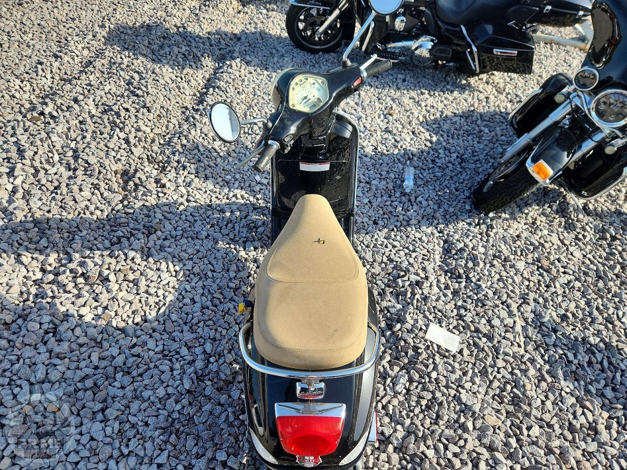 2013 VESPA LX — фото 6