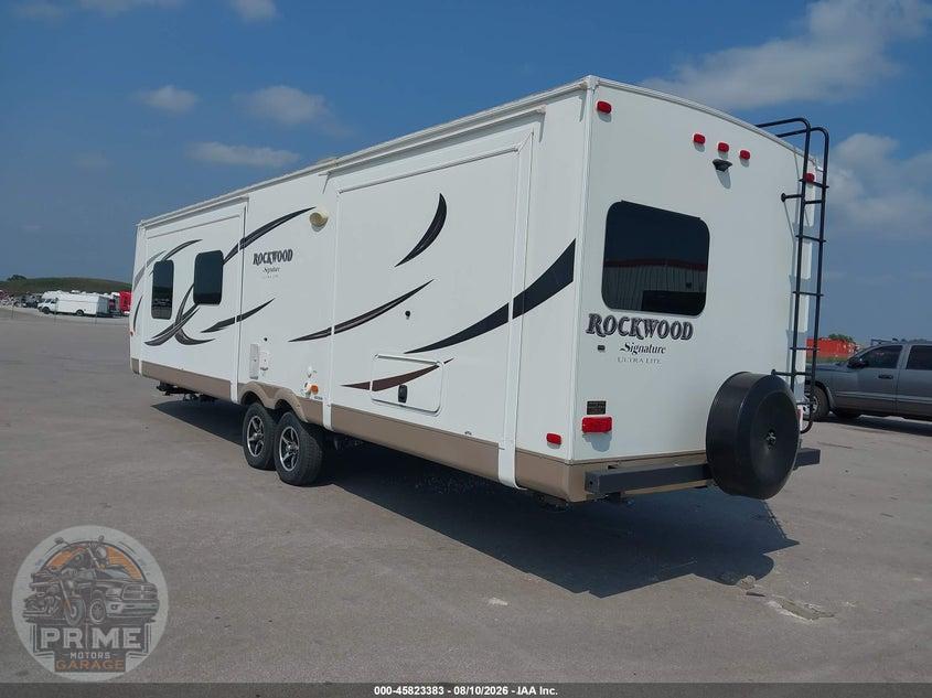 2017 ROCKWOOD SIGNATURE ULTRA LITE — фото 3