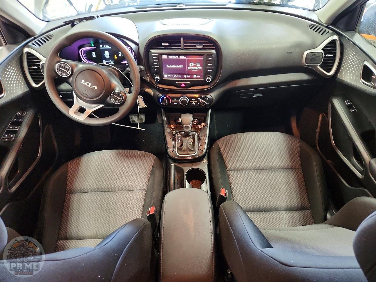 2025 KIA SOUL — фото 15
