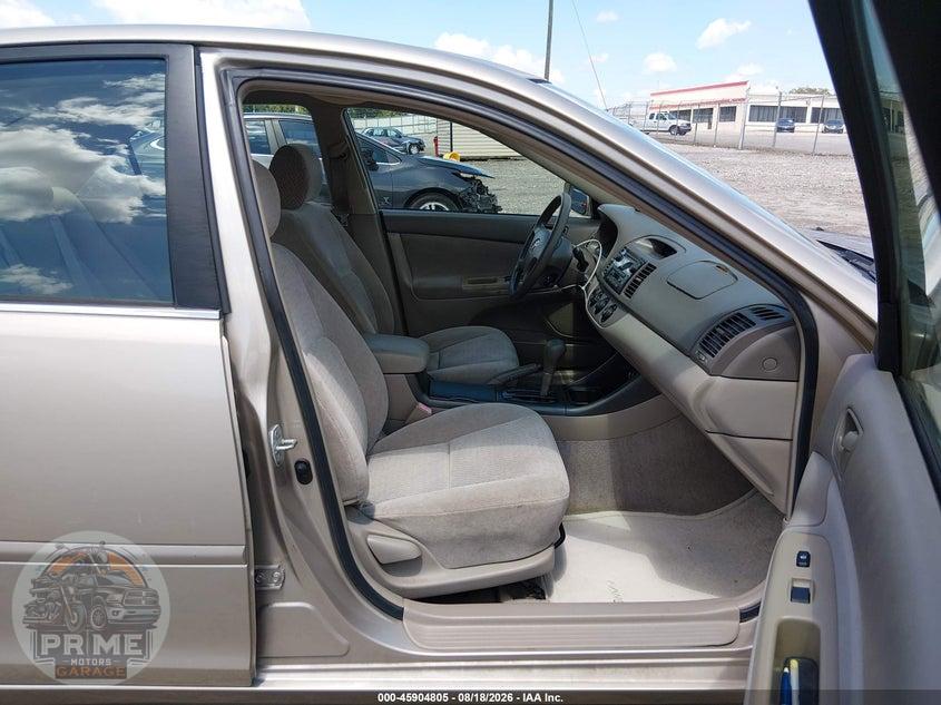 2003 TOYOTA CAMRY LE/XLE/SE — фото 5