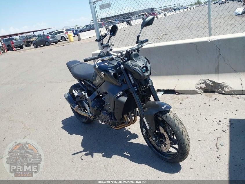 2022 YAMAHA MT09 — фото 1