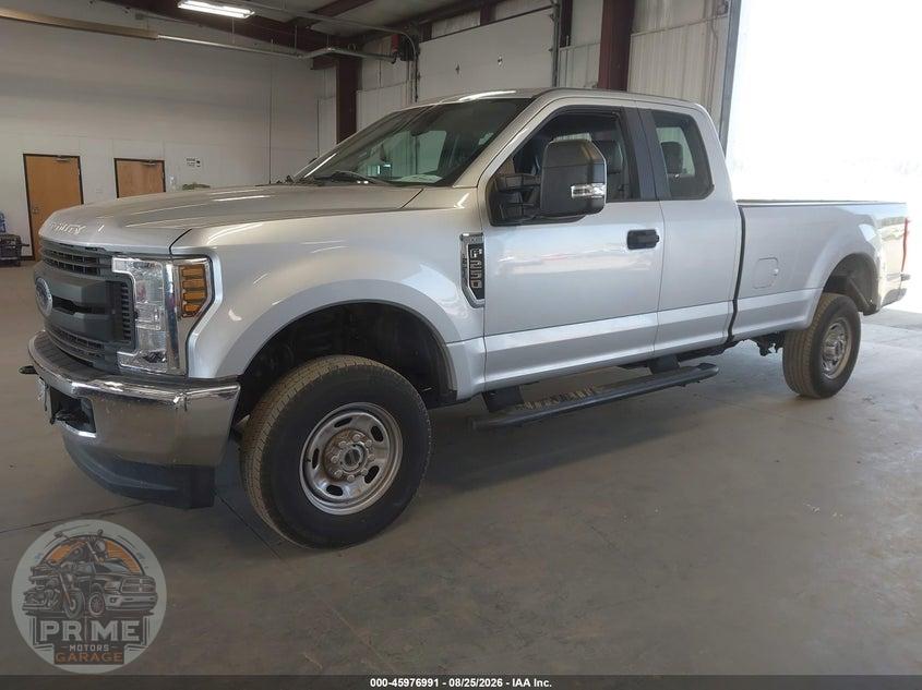 2018 FORD F-250 XL — фото 2