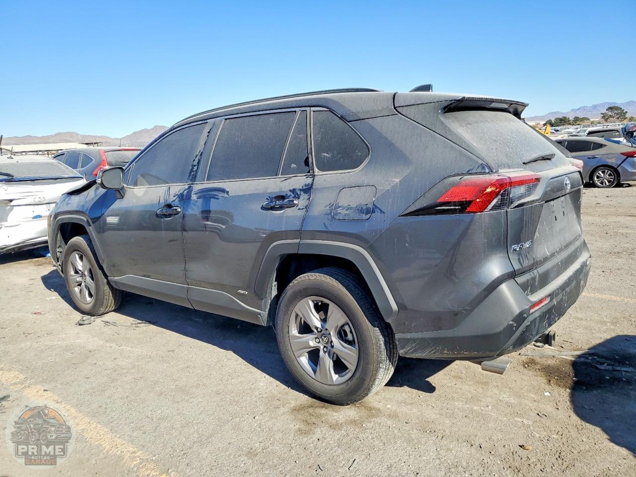 2025 TOYOTA RAV4 — фото 2