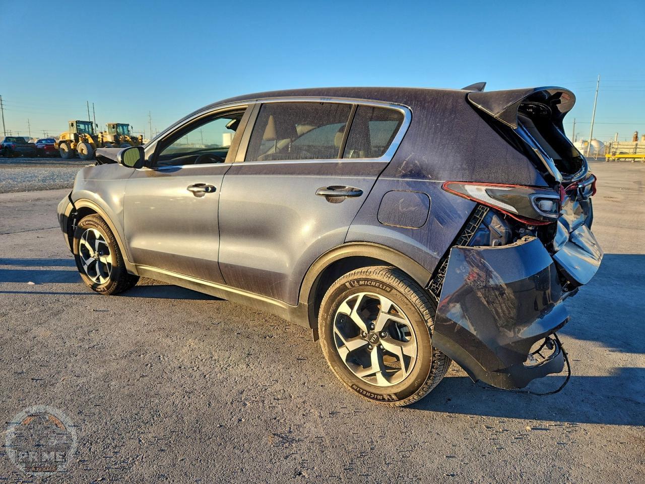 2021 KIA SPORTAGE — фото 3